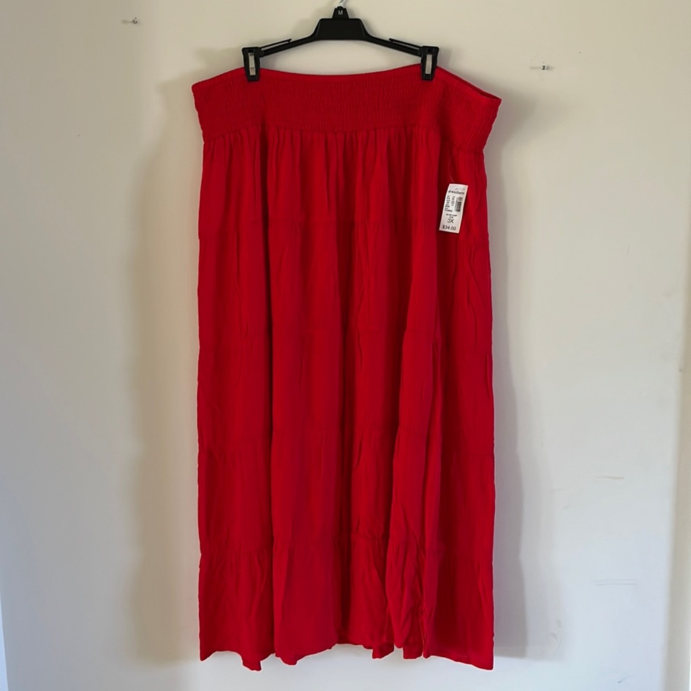Tiered bright red Skirt